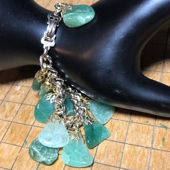 Germany Dangling Adventurine Polished Semiprecious Stone Crystal Bracelet 7.5”L - Picture 3 of 8